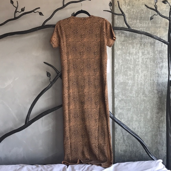 Leopard Print Maxi Dress - Picture 3 of 3